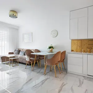 https://elite-apartments-letnica-glamour.gdanskhotel.org